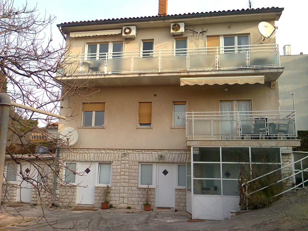 Apartment For Holidays In Pula Oda fotoğraf